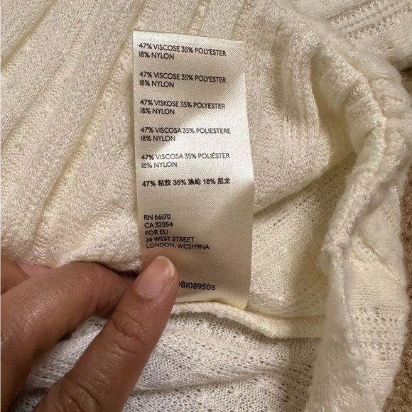 Maeve by ANTHROPOLOGIE Off White Ralela Hacci Surplice Top Size LP - Picture 4 of 8